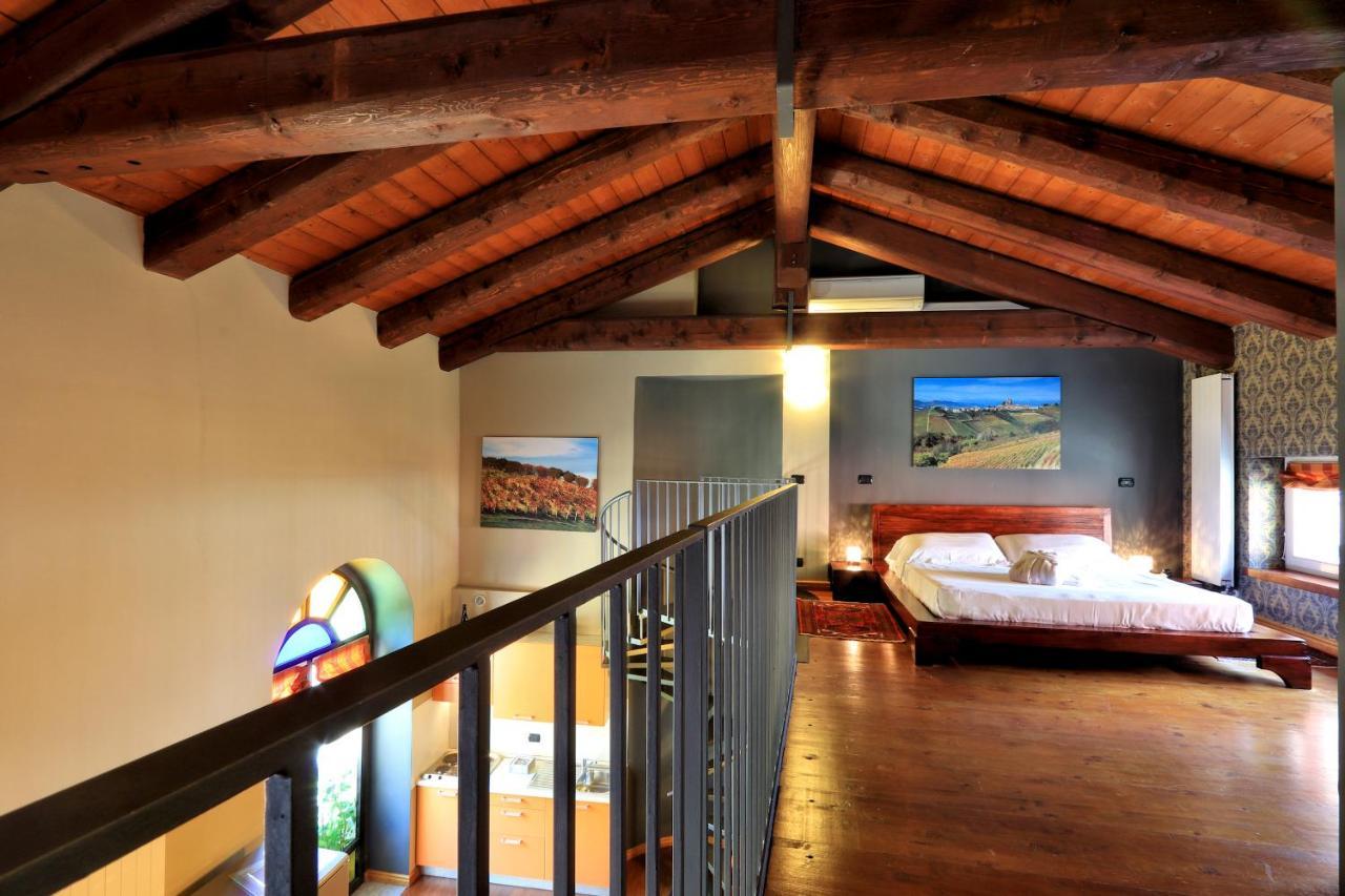 Felicin - Palazzo Boeri Panoramic Suites มอนฟอร์เต ดิ อัลบา ภายนอก รูปภาพ