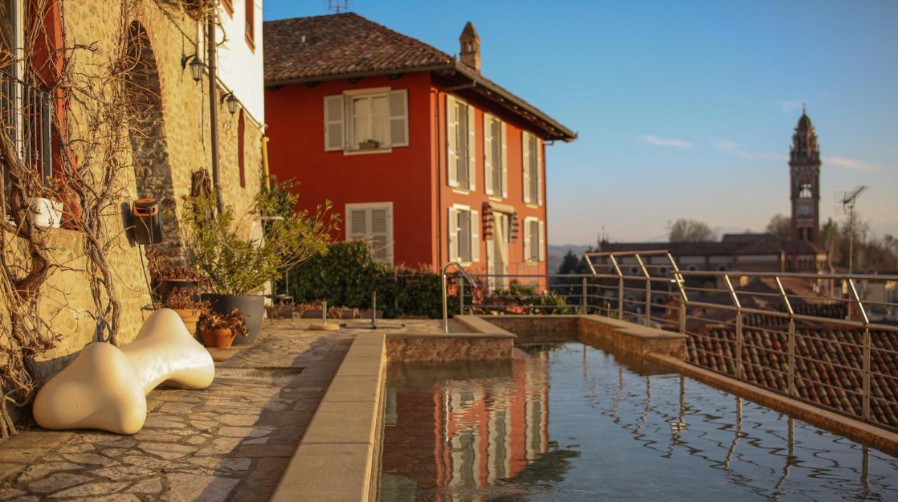 Felicin - Palazzo Boeri Panoramic Suites มอนฟอร์เต ดิ อัลบา ภายนอก รูปภาพ