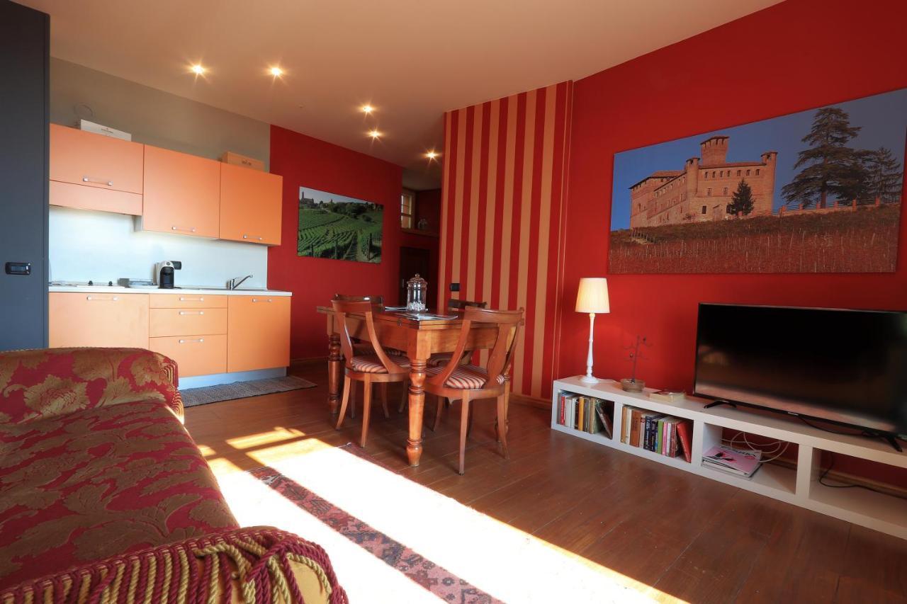 Felicin - Palazzo Boeri Panoramic Suites มอนฟอร์เต ดิ อัลบา ภายนอก รูปภาพ
