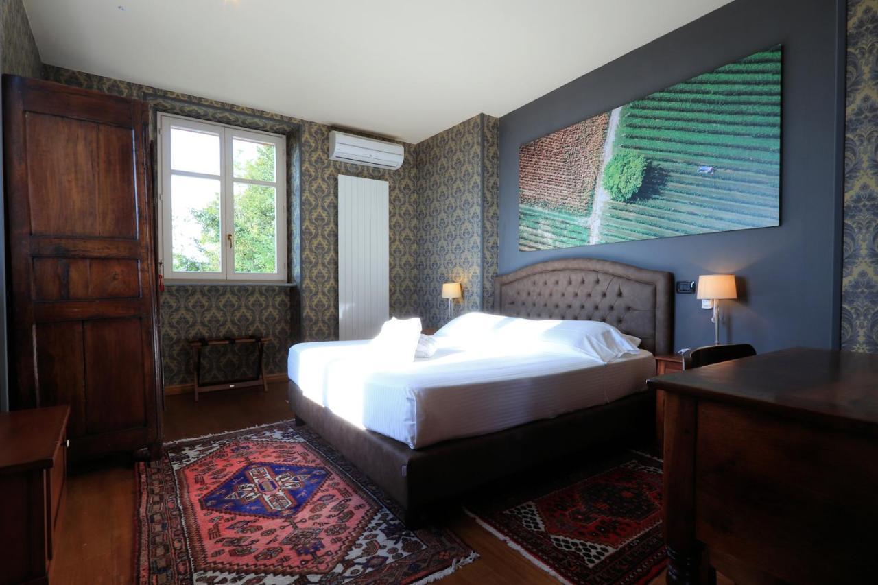 Felicin - Palazzo Boeri Panoramic Suites มอนฟอร์เต ดิ อัลบา ภายนอก รูปภาพ