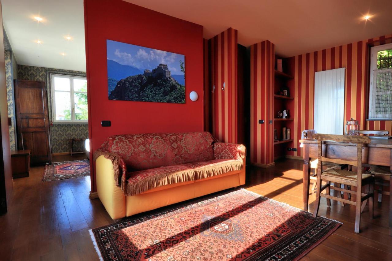 Felicin - Palazzo Boeri Panoramic Suites มอนฟอร์เต ดิ อัลบา ภายนอก รูปภาพ