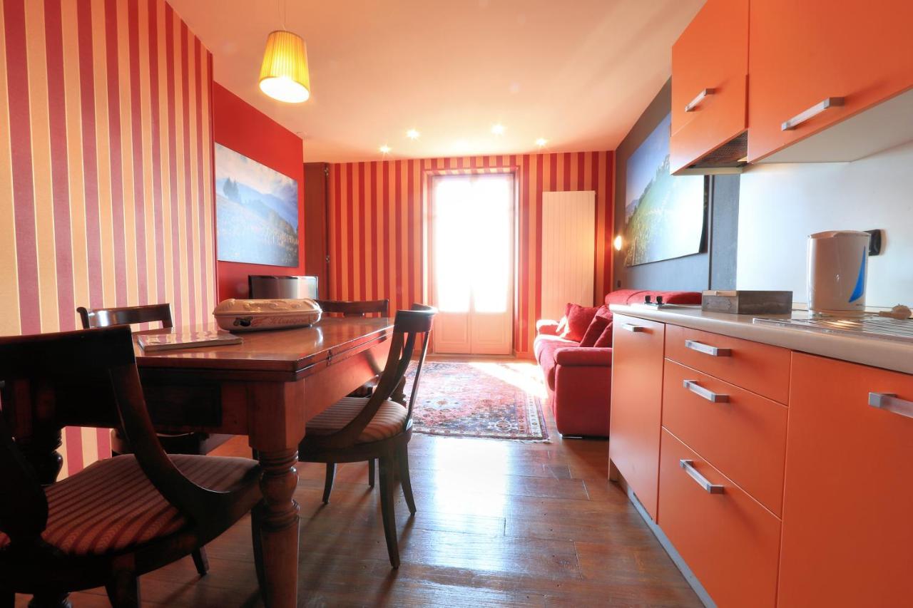 Felicin - Palazzo Boeri Panoramic Suites มอนฟอร์เต ดิ อัลบา ภายนอก รูปภาพ