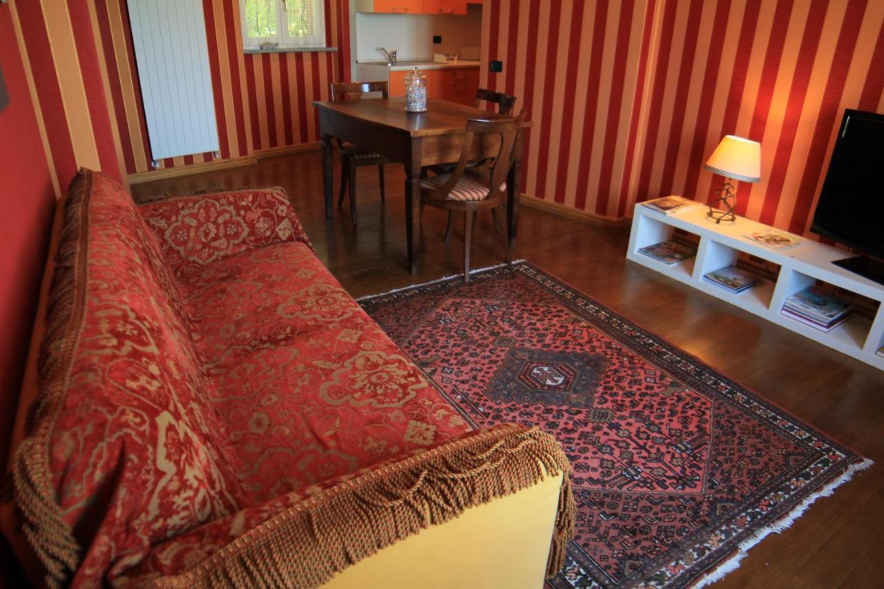 Felicin - Palazzo Boeri Panoramic Suites มอนฟอร์เต ดิ อัลบา ภายนอก รูปภาพ