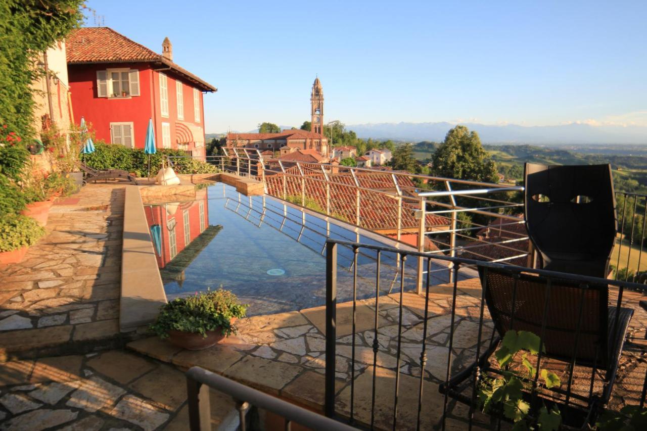 Felicin - Palazzo Boeri Panoramic Suites มอนฟอร์เต ดิ อัลบา ภายนอก รูปภาพ